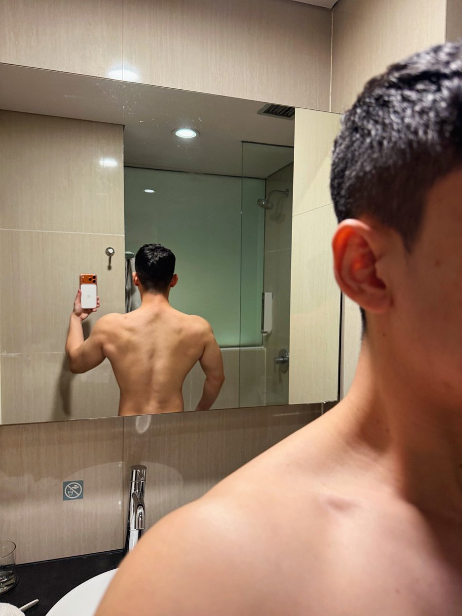 mohfoi's tweet photo. Ready massage area jakarta 
https://t.co/4tEswYZwQN
#pijatjakarta
#pijatpria
#pijatbsd
#massagejakarta https://t.co/w4KjeN41KZ