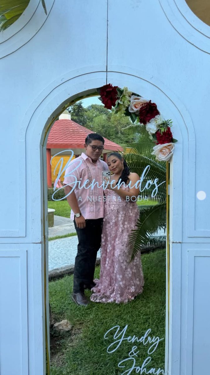 RosselinPT's tweet photo. Este es otro cambio ropa, cuándo fue la boda de @Jazzfatima09 https://t.co/kiU2ZVOvaZ