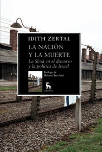 jorgecarrion21's tweet photo. Tres libros fundamentales para entender la complejidad del horror que impulsa Israel: "El laboratorio palestino", de Antony Loewenstein @Capitan_Swing; "La nación y la muerte" de Idith Zertal @RBALibros; y "Ungrounding. The Architecture of Genocide" @weizman_eyal @ForensicArchi https://t.co/WWnOx7o93Z