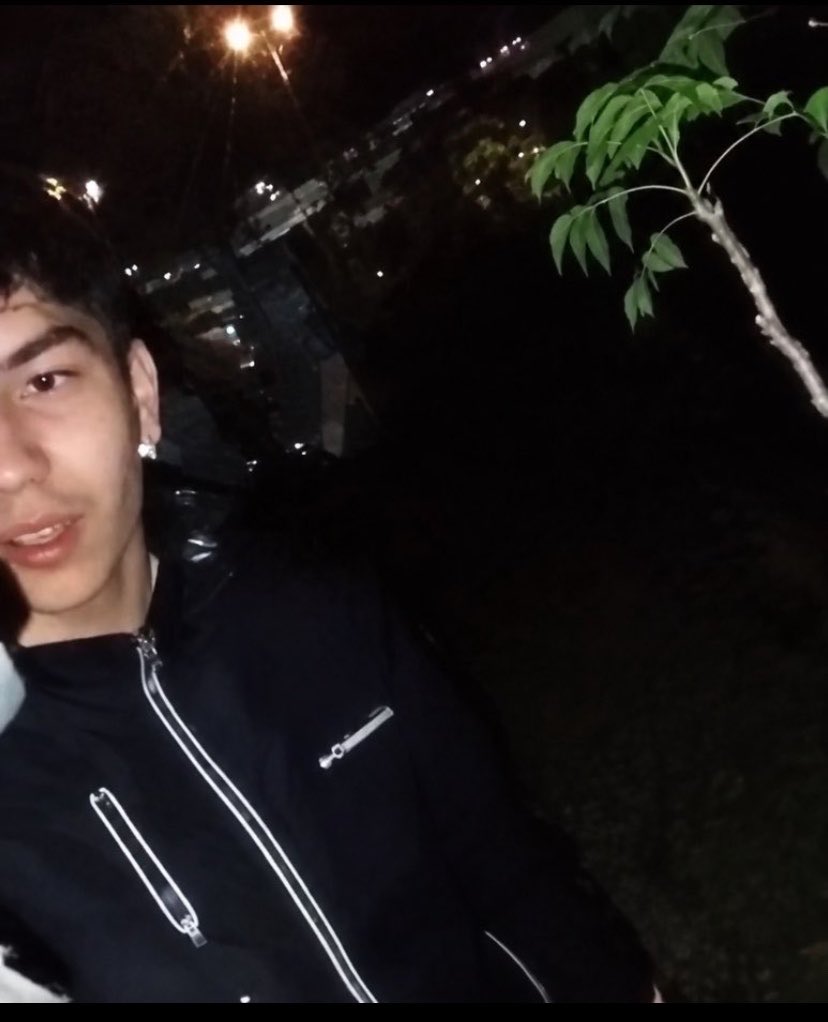 kkebroa's tweet photo. ULAN O KADAR ANANA BACINA SÜLALENE SÖVDÜK G*T VEREN Y*VŞAK 
LAĞIM FARESİ GİBİ SAKLANDIĞIN DELİĞİNDEN ÇIKAMIYORSUN DEĞİL Mİ ?! 
İSTEDİĞİN KADAR SAKLAN Bİ GÜN BİRİMİZE DENK GELECEKSİN !!
SEN VE YANINDAKİ O OROSPU EVLATLARININ HAYATLARI BİTTİ BUNU BÖYLE BİLİN 10 SENE DE GEÇSE SİZİ UNUTMAYACAĞIZ UNUTTURMAYACAĞIZ !!

#C31KTutuklansın #MinikİçinAdalet #HayvanlarıGörmezdenGelme