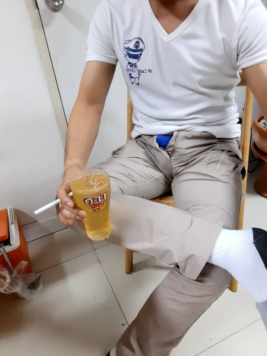 RatSm63023's tweet photo. เย็นนี้ไปไหนดี มีไรชนมั้ย?? #ไปชนไหนดี https://t.co/LSP9gxHMtt