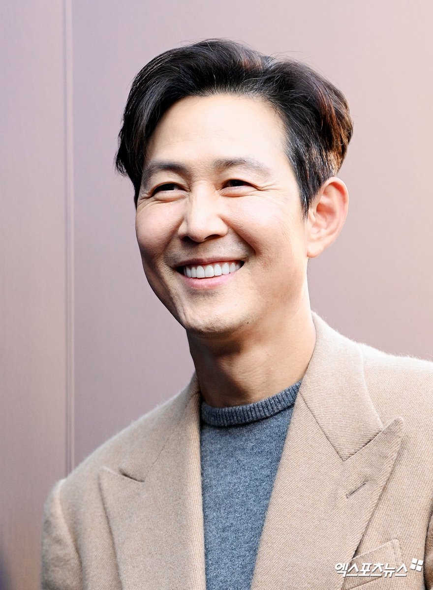 jaelee_R's tweet photo. 오늘 옷 개맘에 든다 https://t.co/UxnN8mnPqg