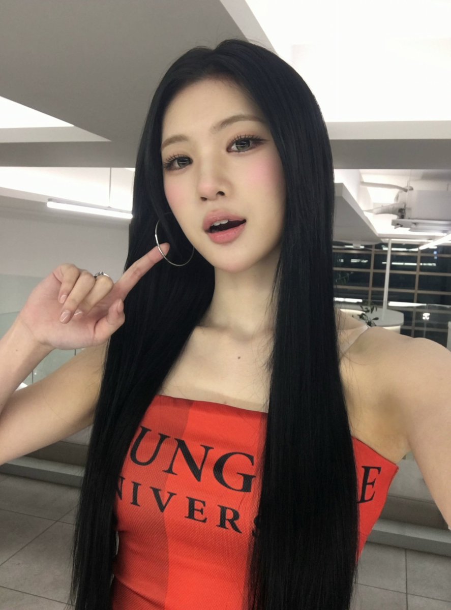 H2Hs_JUUN's tweet photo. [#주블리👾] 

어흥🐯

#Hearts2Hearts #H2H #JUUN #하츠투하츠 #하투하 #주은 #ジュウン https://t.co/TSU8uyEKda
