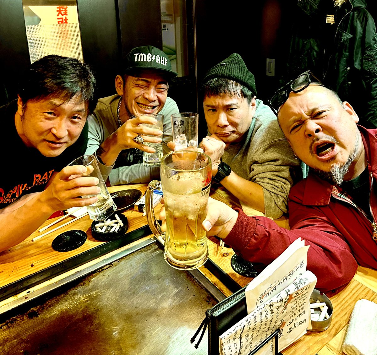 HARRYGAHAKU's tweet photo. さて、来週はいよいよ東京レコ発！

NAKED KINGS HIPS  new EP
[ Strong Step Bunny ] 3songs

持っていくので一緒にお祝いしてください！
チケット予約のリプライ、メッセ���ジお待ちしております！
よろしくお願いします！ https://t.co/VP6wiD6wIh