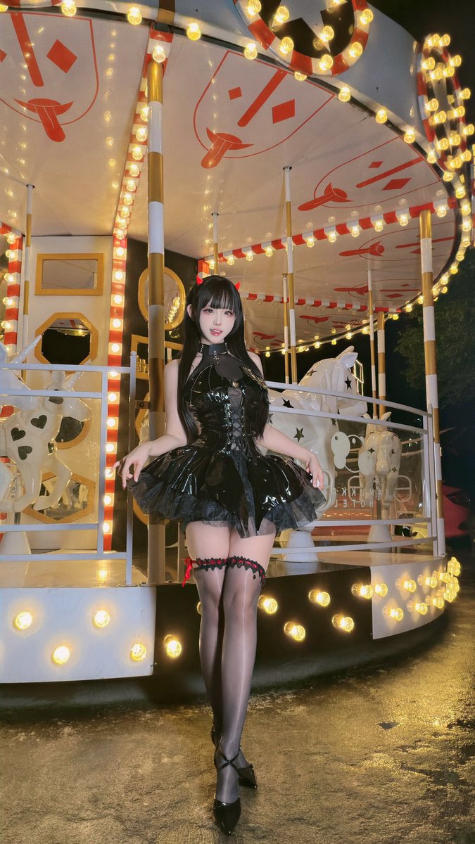 mikomikoww's tweet photo. Succubus❤️ https://t.co/HmDH7l9PsT