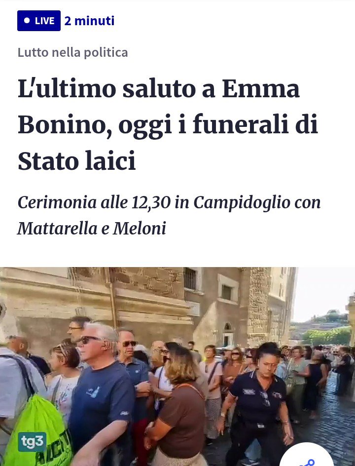 IlSocialePensa's tweet photo. La politica non ha più colori definiti, è un coacervo arcobaleno, è un sistema sociale unitario votato alla propria sopravvivenza e autopoiesi.
Tutti i politici sono uniti nei momenti di auto celebrazione del loro sistema.
#EmmaBonino #FuneralediStato #IlSociale https://t.co/XdfMkVzjSP