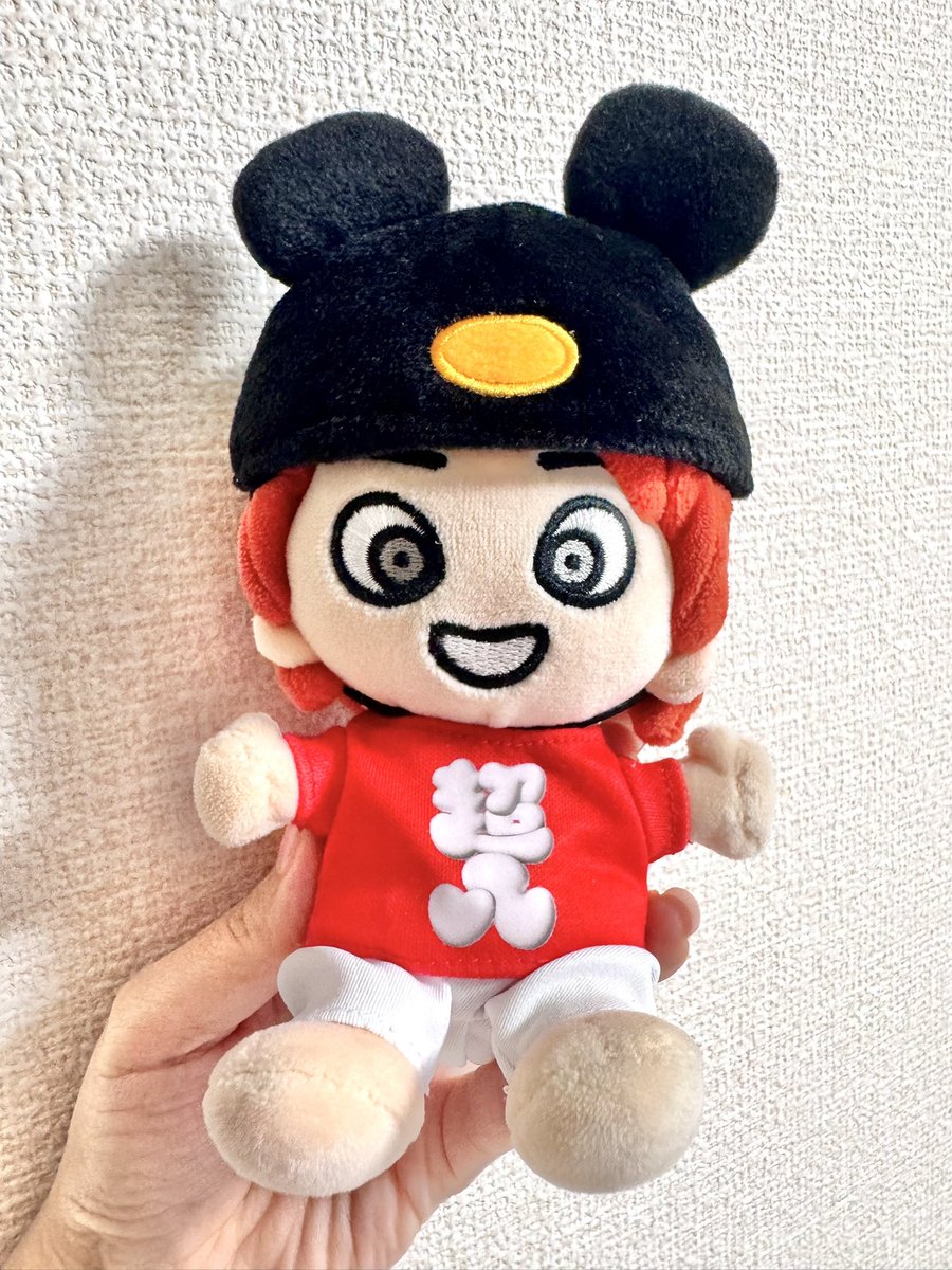 8mikity83's tweet photo. 全eighterへ。
今日発売のディズニーぬいコスチュームがピッタリでした♡ https://t.co/jpvxyOh4uK