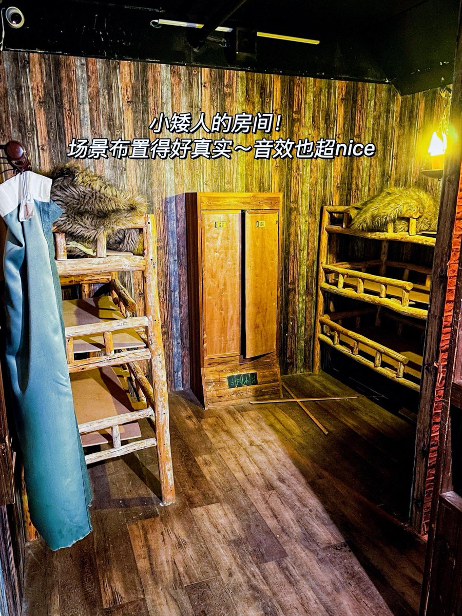 willd490714's tweet photo. Can you escape the 101 hidden clues in this abandoned lab-themed escape room Test your wits right now! https://t.co/aX531CfP2w