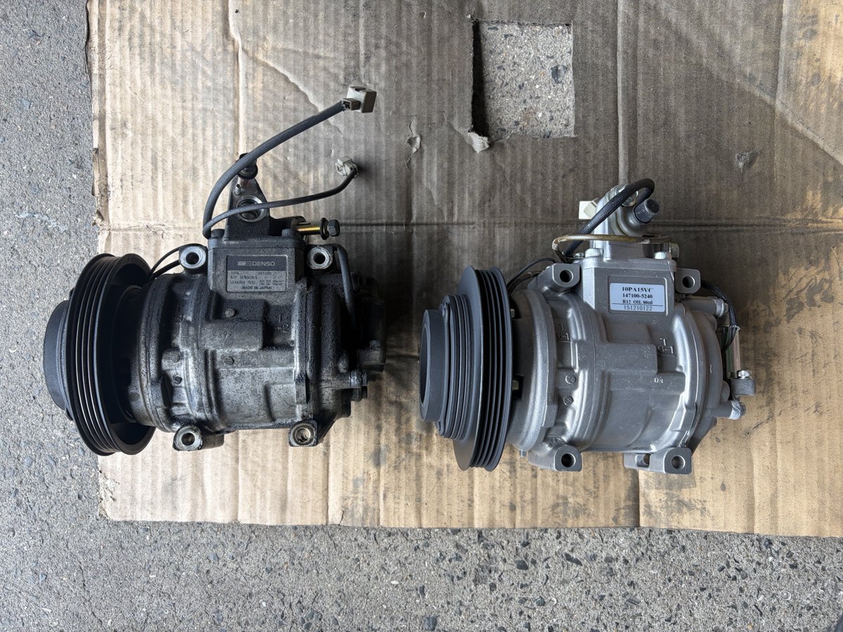 ChargerCompound's tweet photo. 急にカリーナのエアコンが効かなくなってしまったのでコンプレッサーを確認したら漏れてました😭
電装屋さんにダメ元で探して貰ったらリビルト品があったのですぐに交換出来ました😄 https://t.co/89ou4Ixvqa