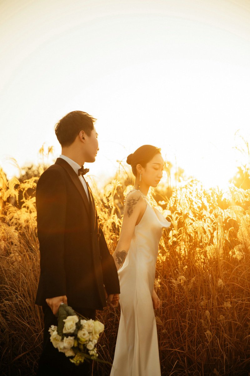 heroc130507's tweet photo. Just binged the new indie rom-com Sunset Side—the lead’s banter made me snort-laugh, and the sunset scene hit SO different. Stop scrolling and add it to your watchlist NOW! https://t.co/HNUi19FM3B