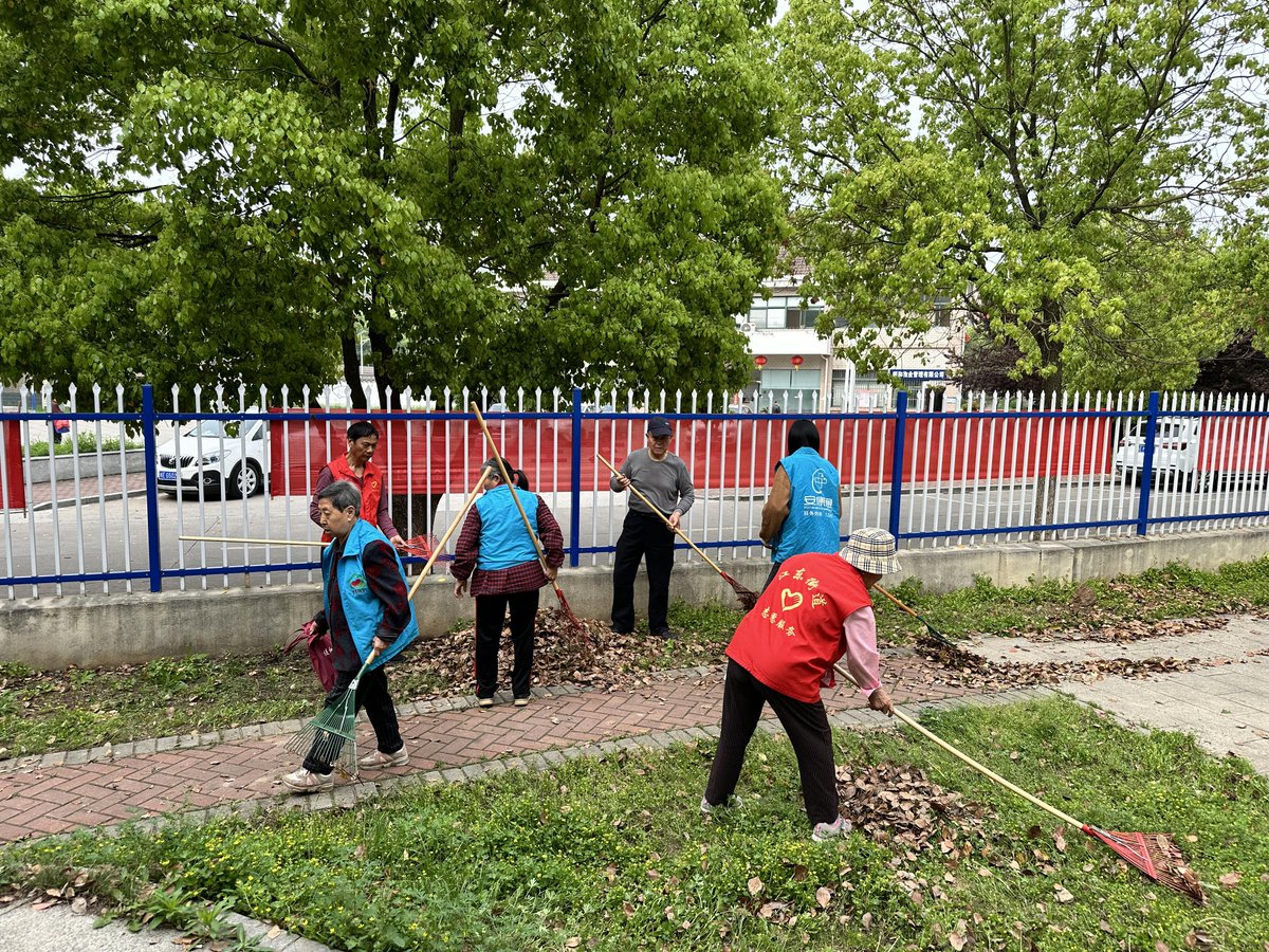 bingw155698's tweet photo. Join our weekend neighborhood cleanup this Sat 9AM at Central Park! Gloves u0026 bags provided—let’s spruce up our community together! All locals welcome! https://t.co/lslfKJoJwI