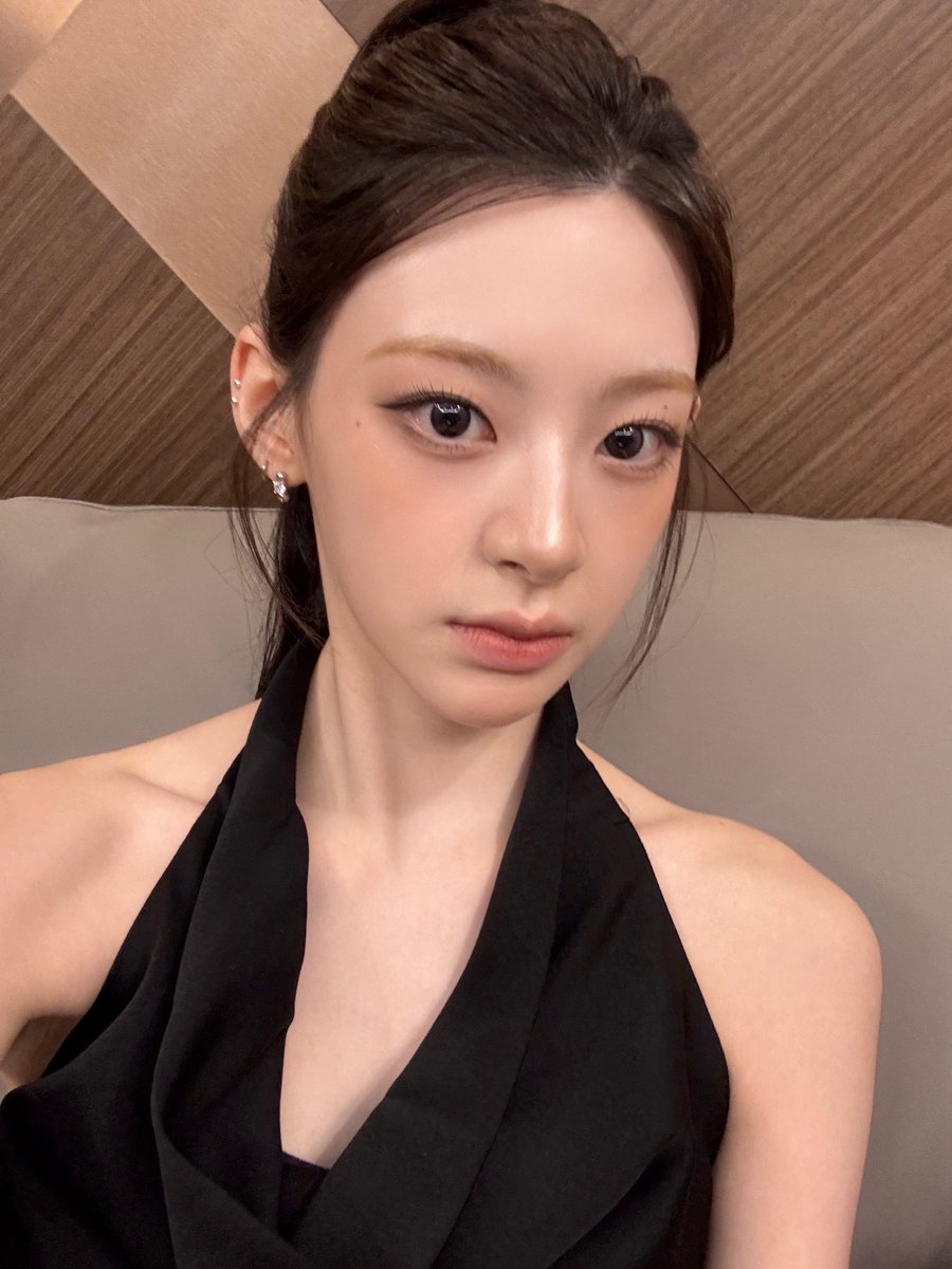 __vcuoqx's tweet photo. 20260911 세은 버블

이 날에 유독 사진을 많이 줬네
역시 우리 복뚱이  ♥️ https://t.co/uIcDbBCkTR