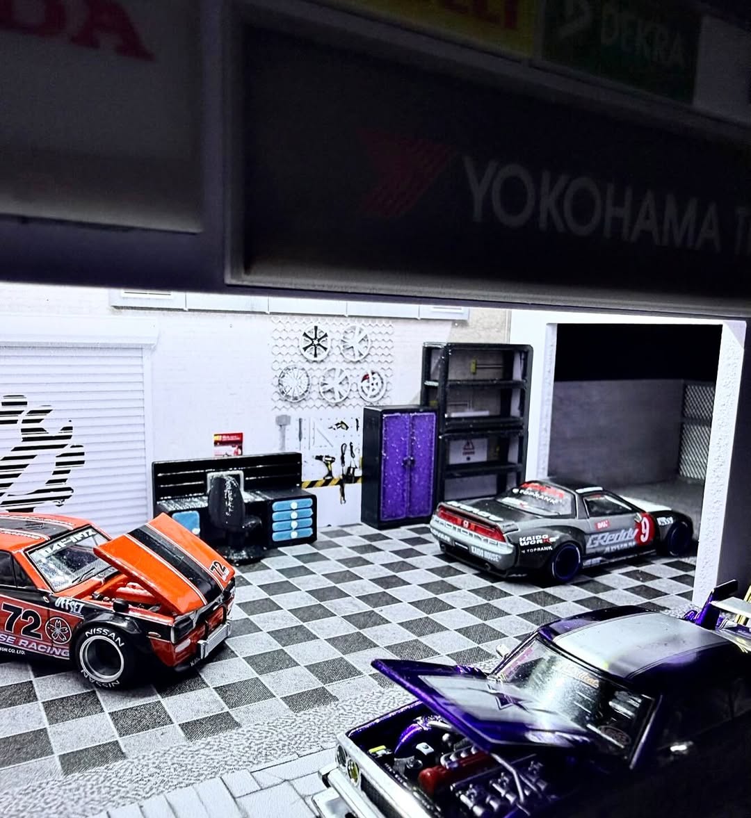 anthocampb74278's tweet photo. Another Customer Garage, this time showcasing an incredible selection of JDM cars. This Workshop is our Mod Shop and was a big hit at Gassed Up at Silverstone this weekend. Visit to find the Garage that best suits your collection. https://t.co/Xkr7F26vZ8