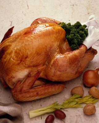 bunnb033422's tweet photo. Cozy Thanksgiving feast alert! Homemade roasted turkey, garlic mashed potatoes, and pumpkin pie ready to spread warmth u0026 joy with loved ones this holiday https://t.co/FlLROqlu9W
