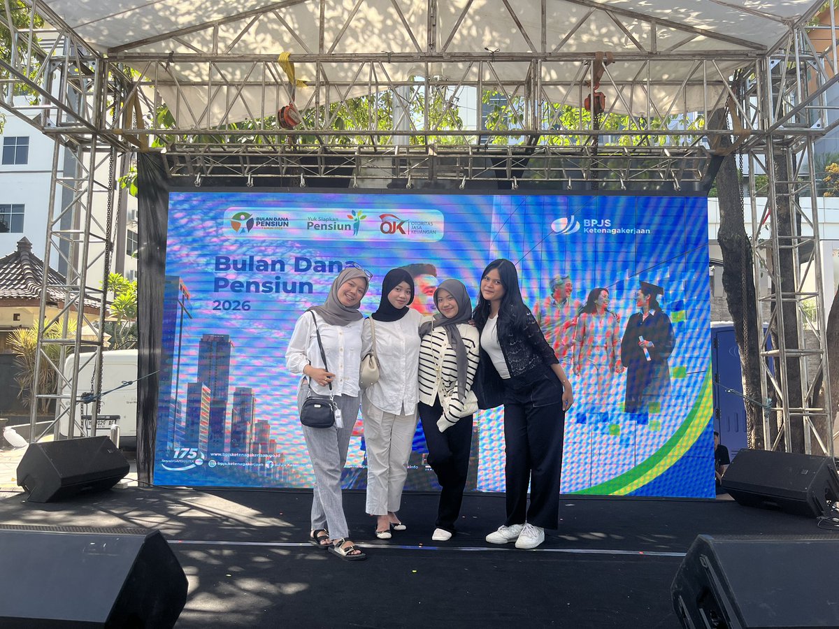 vedaajah's tweet photo. AKU HAPPY BGTTTTT TEMPAT MAGANG SKRG BISA KETEMU SAMA MANUSIA YG JENIS NYA BEDA BEDA NI 🥲💗

*mam ketan susu nurutin bm ak hwehehhee (walaupun eneg) https://t.co/kXgVa2V2MD