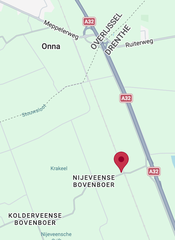 Trein in aanraking met materialen op het spoor