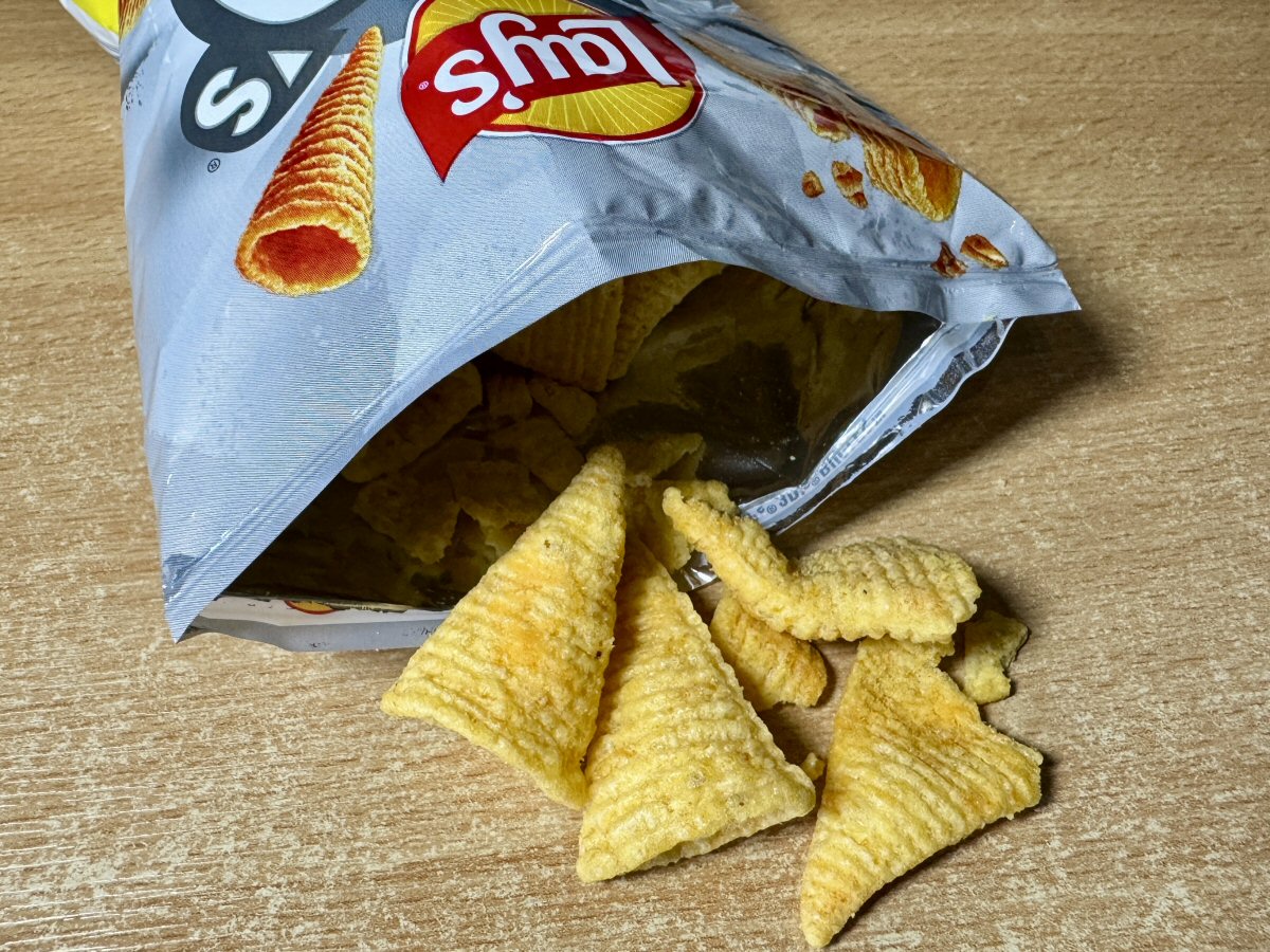 StickyBeakBlog's tweet photo. Gifted: A taste of Portugal, delivered to our door 🇵🇹

SnackVerse sent us a surprise selection of Portuguese crisps, biscuits, chocolates, sweets and a drink to explore.

See what was inside and which snacks we liked best 👇

https://t.co/ER91EriLDu https://t.co/GjD16ODB4u