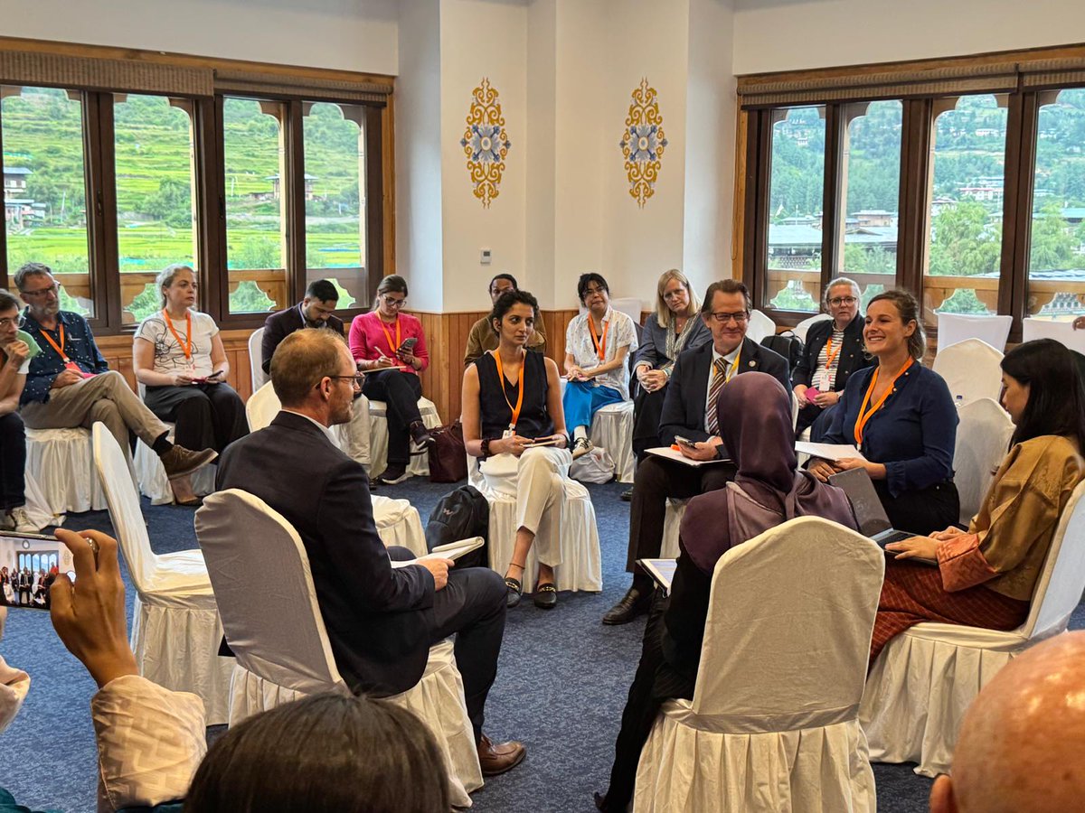 FoodSystems's tweet photo. ๐ฑ At the #ConsciousFoodSystems Summit in Bhutan, National Food Systems Convenors, policymakers and #FoodSystems actors explored the leadership needed for stronger #PolicyCoherence.
๐ค The discussion highlighted listening, trust, courage and long-term vision, alongside the role of National Convenors in bringing sectors together, navigating trade-offs and sustaining collaboration. #2026SummitBhutan @SFoodSystems