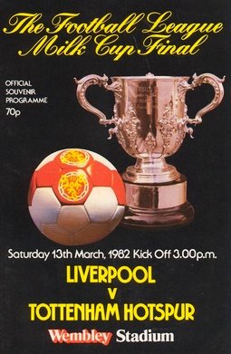 anglogalician's tweet photo. Secunda entrega de la tercera ronda de la @Carabao_Cup 

Hoy destacamos el Liverpool, rey de reyes de la competición, contra el Tottenham Hotspur, club que ha ganado 4 veces esta Copa

Algunos se acordarán de la final de 1982, en los años de la Milk Cup.
Ganó el que iba de rojo. https://t.co/RnkxbtVNhY