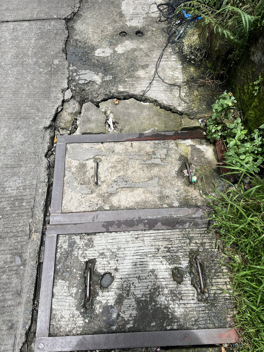 PackingCube's tweet photo. @valenzuelacity Salamat sa maagap na aksyon, @valenzuelacity. Nakita ko na gawa na yung 2 sira na nireport ko.

Maraming drainage pa ang sira na kailangan ng aksyon. https://t.co/19wp5pUmz1