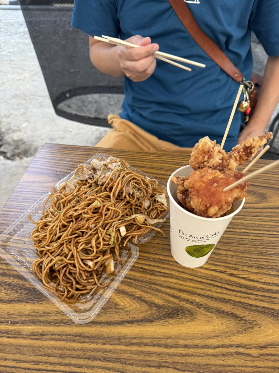 choyabai's tweet photo. 筥崎宮の放生会🍗⛩️ https://t.co/OPCCxho6EP