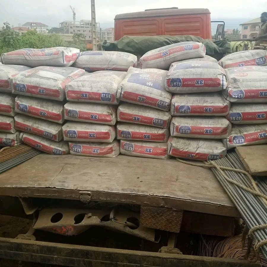 Creekcm's tweet photo. We deliver building materials at very good prices in Buea, we also deliver in bulk at wholesale to limbe and Kumba to help you cut cost, call or whatsapp 651482421 https://t.co/Bi3rFq9Xt1