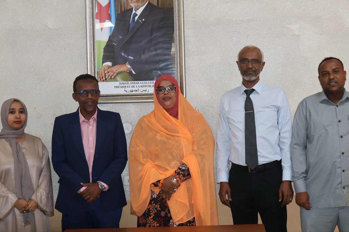 SEPE_DJ's tweet photo. Réformer les EEP, c’est aussi investir dans celles et ceux auxquels l’État confie la responsabilité de leur Gouvernance.

#MEFI #SEPE #INAP #Gouvernance #EEP #Djibouti https://t.co/do1LagnQLU