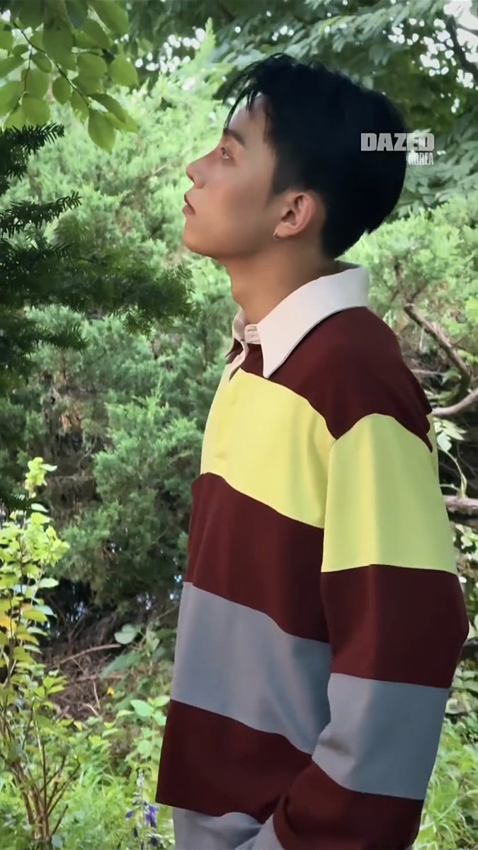 terjemahinRYUL's tweet photo. Autumn boy 🍂

#률 #RYUL #롱샷 #LNGSHOT https://t.co/RkMpjLv6V9