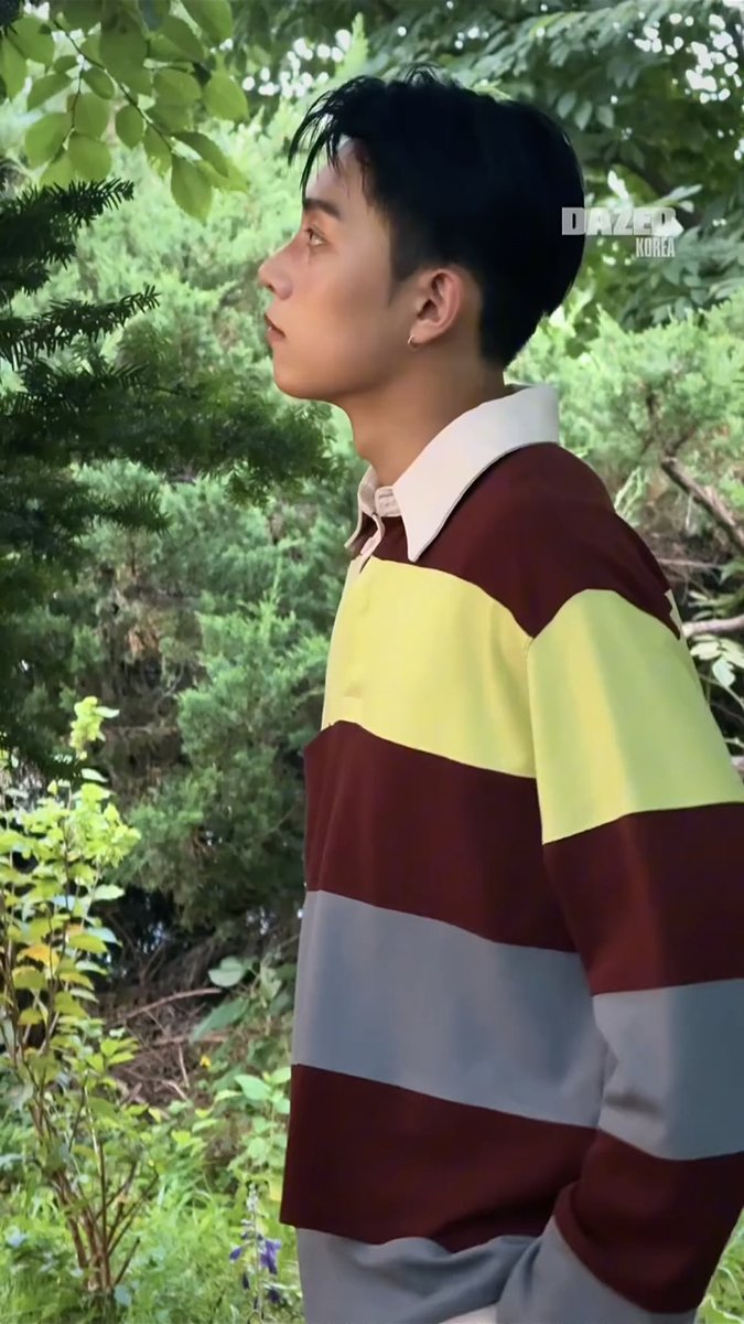 terjemahinRYUL's tweet photo. Autumn boy 🍂

#률 #RYUL #롱샷 #LNGSHOT https://t.co/RkMpjLv6V9