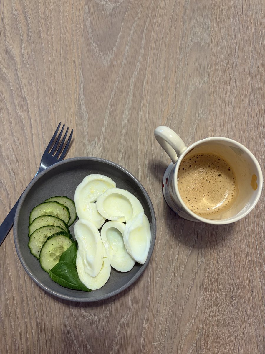 Nea_dietcoke's tweet photo. Best ana breakfast👹 https://t.co/8MICeAdcZc