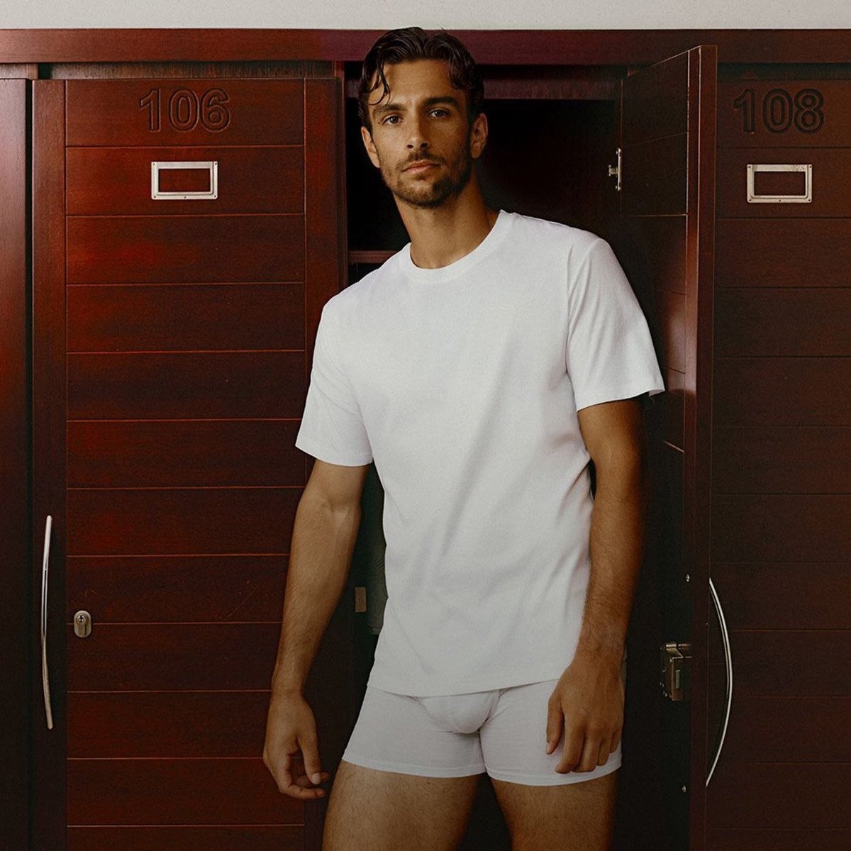 IgaSwiatekOUT's tweet photo. Thrust your dick so far inside my ass it starts to stick out my esophagus so I simultaneously jerk you off with both my rectal walls and my throat https://t.co/8Mn4zJOQMm