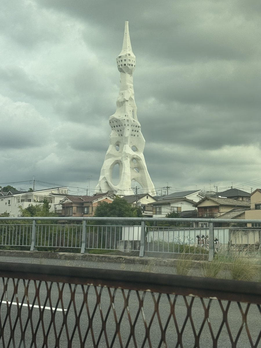 Noppi_Audi's tweet photo. この異質感好き https://t.co/hRaCmgN9IP