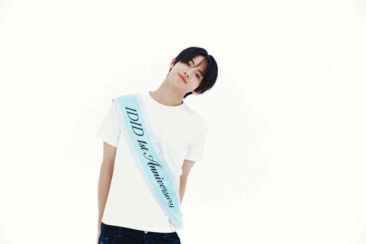 IDID_membership's tweet photo. [#WITHID_ONLY] 
Celebrating IDID's 1st Anniversary

🩵 now available in the drive!
▶ https://t.co/OOhP0pU7GR

#IDID #아이딧 
#WITHID #위딧 https://t.co/VHr0IJfrlh