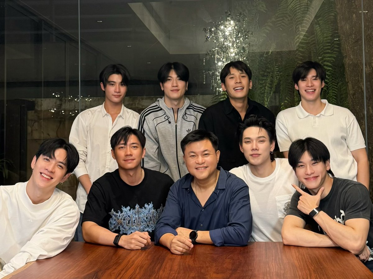 sandwichmilktea's tweet photo. ห๊าาาาา มันจะดูลงล็อกเกินไปป้พพะ ฮือ https://t.co/OIVqaeGyL3