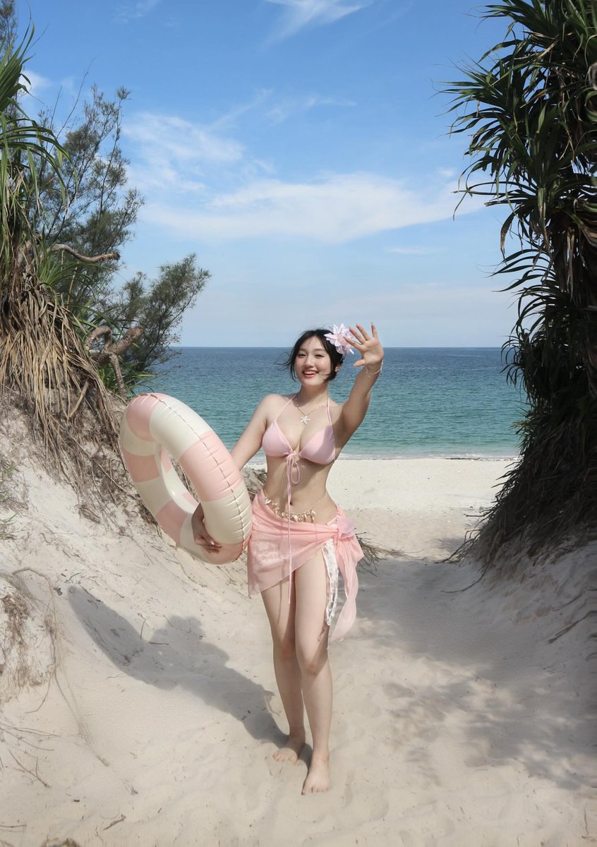 walkerjuance's tweet photo. Gotta say, 喜欢街角的小店。每次遇见‌都很开心，这些瞬间‌值得被记住。 https://t.co/5LNtie1yUx