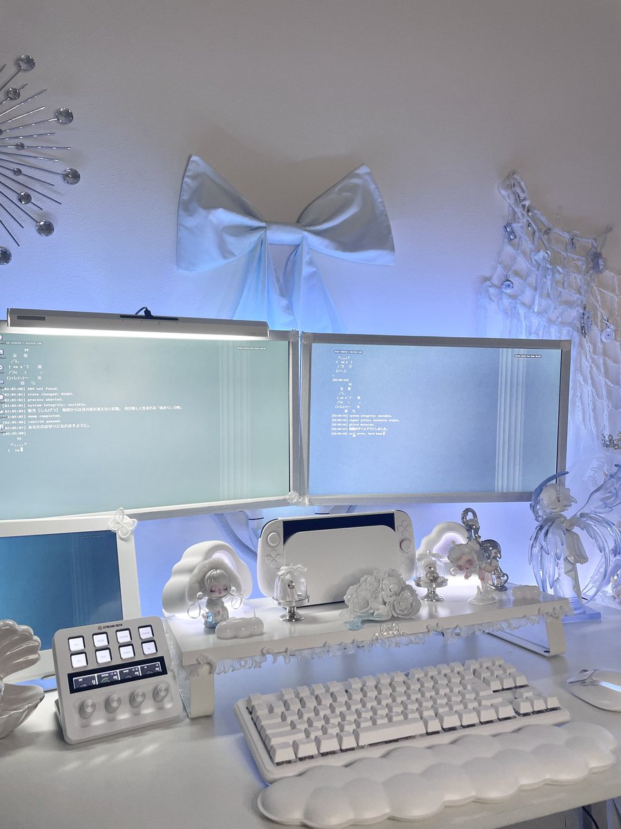 hqcuu_'s tweet photo. ♡ ••┈┈┈┈┈┈┈┈•• ♡
desk update
#deaksetup #hytey70
♡ ••┈┈┈┈┈┈┈┈•• ♡ https://t.co/XkSCuyfj6i
