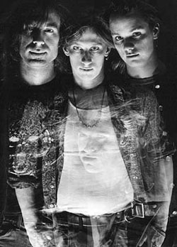 _BandAtlas_'s tweet photo. Skin Yard (Grunge)

Skin Yard, a Seattle grunge pioneer, crafted a heavy, dissonant sound. Their first drummer was Matt Cameron, later of Soundgarden and Pearl Jam, linking them to future scene giants. https://t.co/rCLoulqyx5