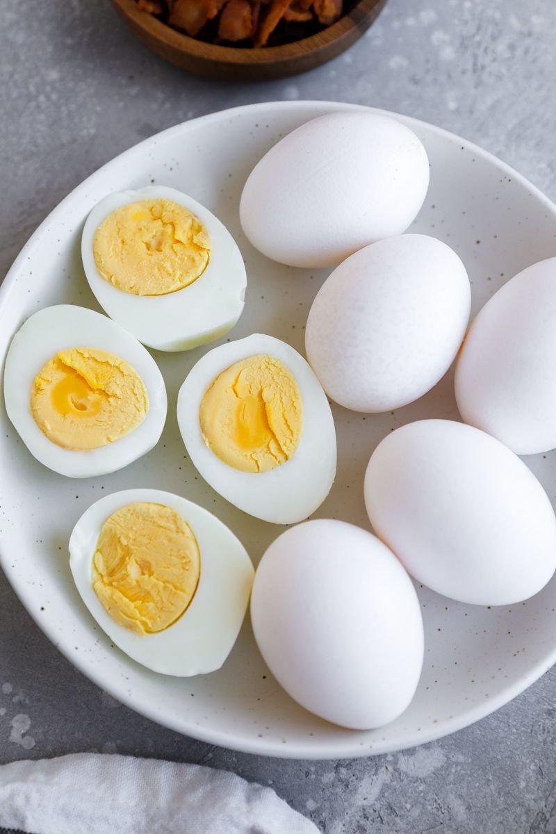manly_talks's tweet photo. IF YOU WANT TO GAIN MUSCLE, STOP MAKING YOUR DIET BORING.

1. Eggs. https://t.co/a5C1FTjYEV
