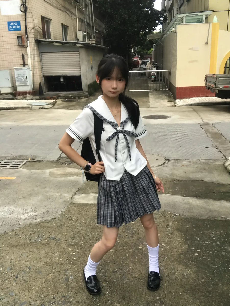 jennifer45kz7's tweet photo. 第一次谈恋爱我就喜欢给男朋友戴绿帽，我算不算一个坏女孩啊🥺 https://t.co/egqFXx8pQI