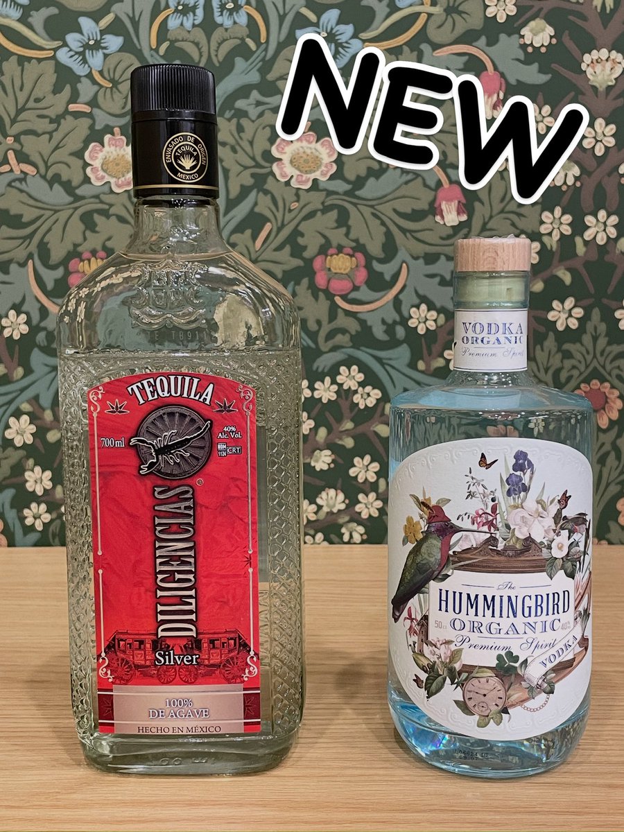 night_FiKA's tweet photo. nightFiKAｰ 𝙊𝙋𝙀𝙉 ｰ
本日もオープンしました

今日の1杯
オレンジブロッサム🍊🍸

ソフト、ハードダーツ投げれます🎯
ボードゲームあります🃏

ご来店お待ちしております(っ ॑꒳ ॑c)

NEWボトル2本‼️

 #南吹田駅 
 #カフェバー
 #ダーツ https://t.co/OcdARN4Yvb