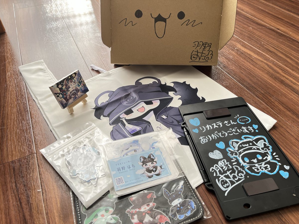 Lyca3te's tweet photo. みてみて！！羽野はた先生のグッズが届いた！！！激かわすぎるグッズたち！！！！
@hartanote https://t.co/IPmSQz0zE9