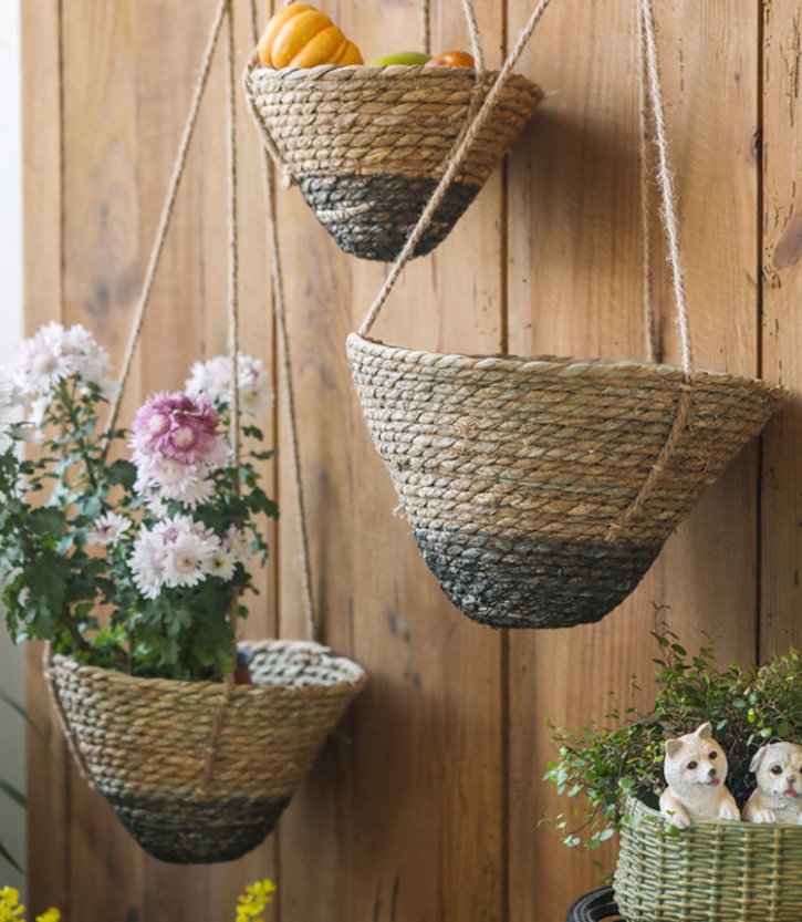 AgripinaMo4rf's tweet photo. Just finished my macramé plant hanger—warm fiber + hanging greenery make any corner feel like a cozy little escape! ， https://t.co/rUgPVebrFl