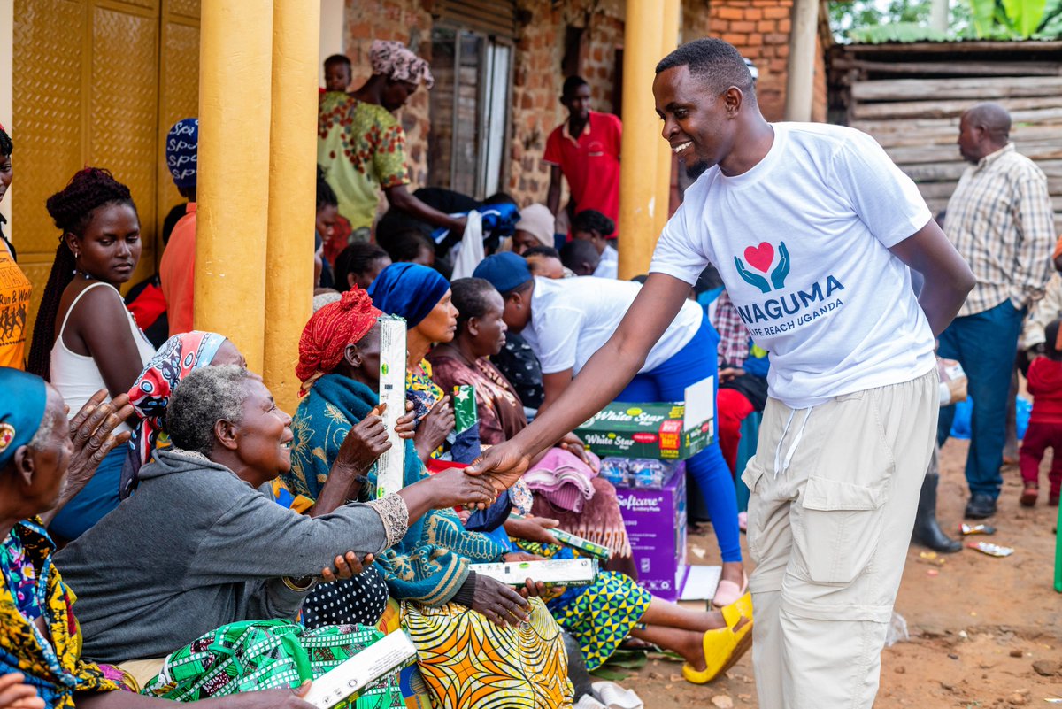 lifereachUg's tweet photo. Waguma Life Reach Uganda (WLRU):
 “Creating impact, bringing hope, restoring dignity, and sharing the love of Jesus Christ through service.” @WagumaAggrey #WagumaHub2016 
#WagumaLifeReachUganda #ServingHumanity #SharingGodsLove #FaithInAction #BringingHope #CreatingImpact https://t.co/2v231FpRRO