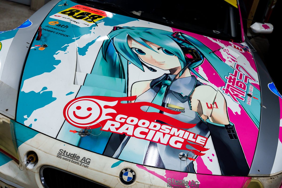 goodsmileracing's tweet photo. 始まりの808号車
（2009年仕様ですが…）
(え)#fightgsr #SUPERGT #初音ミク https://t.co/jTd1QLtogY