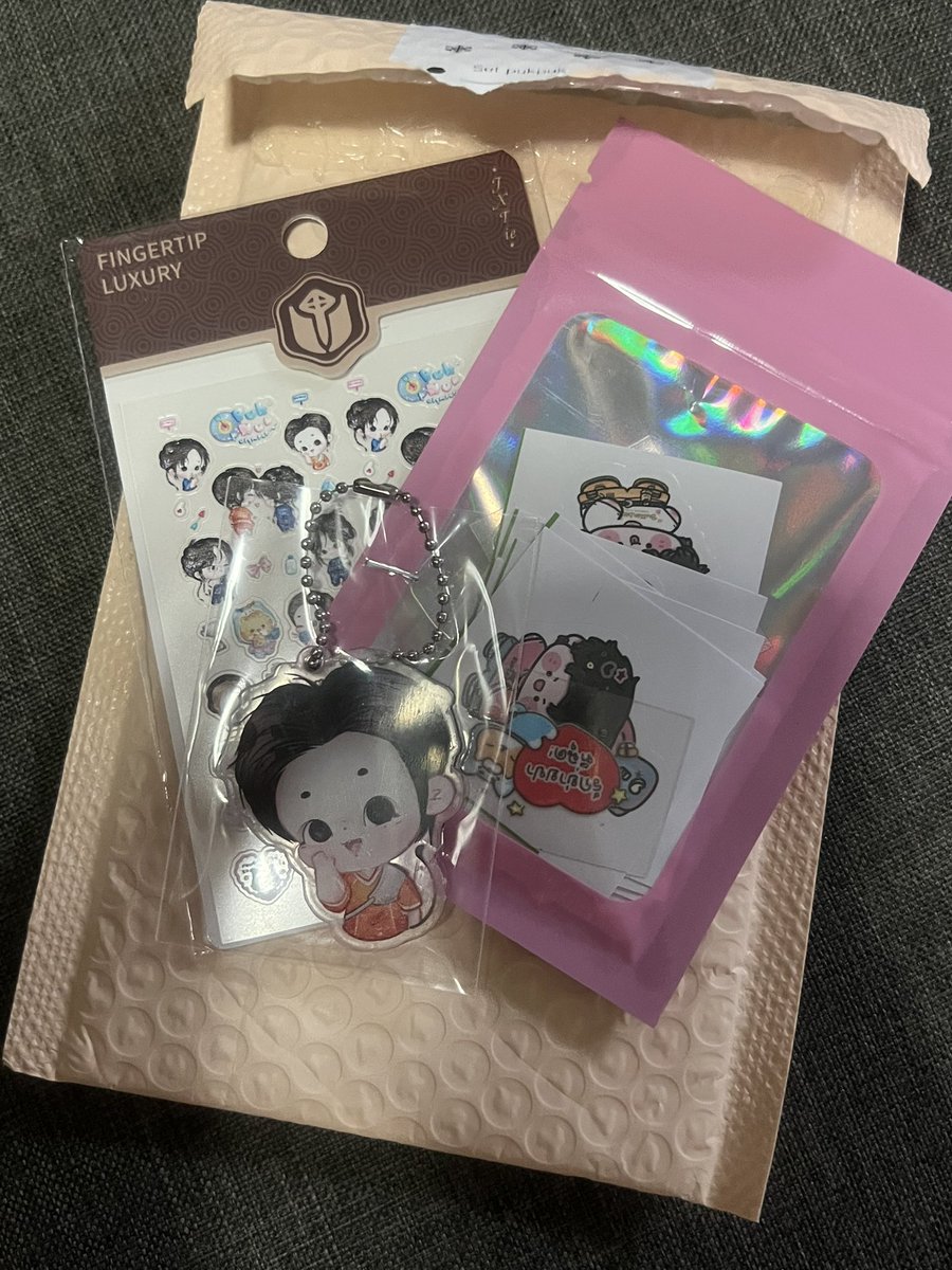 ckstorespre's tweet photo. กอวน่ารักมากขอบคุณนะคะ😘
#reviewbbearchoco https://t.co/G58LDx99lQ