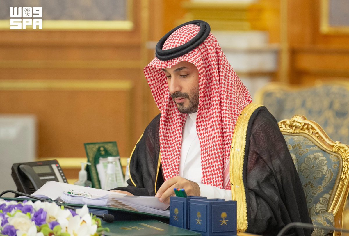 alsaud1ksa's tweet photo. سمو #ولي_العهد الأمير #محمد_بن_سلمان‌ 
يرأس جلسة #مجلس_الوزراء في جدة. https://t.co/5GPfX6ienu