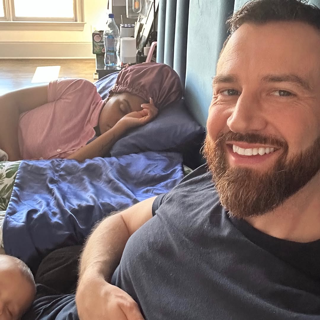 LORRAINECASSIAN's tweet photo. Spending Sunday this way is the best. I also fell asleep, but I didn’t capture that shot. https://t.co/zU70loik1M