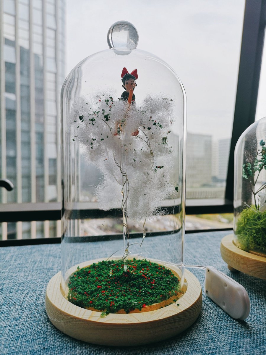 CommanderTauber's tweet photo. Just upcycled old glass jars into cute candle holders with twine u0026 dried flowers  Quick, zero-waste DIY win for cozy nights! https://t.co/eC8KWCHRQX