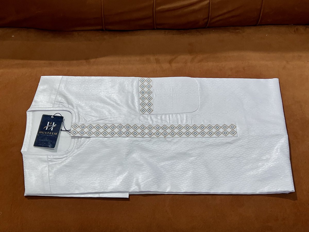 Husteemclothier's tweet photo. We received on Oder for 11 shedda set. 

Have a taste of the visuals. 
The rest shall be quoted. 

All has been delivered already. https://t.co/JR70nWrqOq