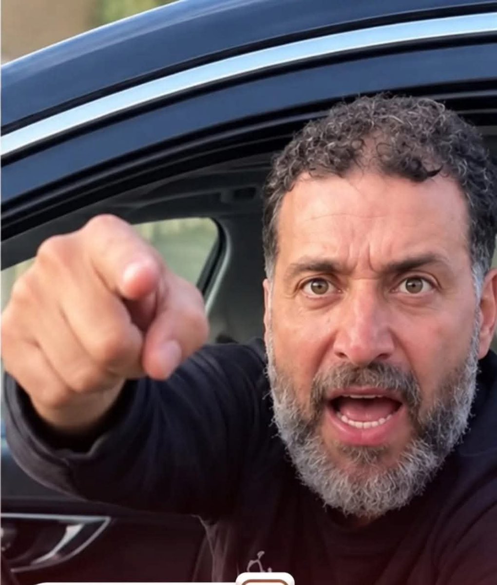 TmanMhmwd6220's tweet photo. الآن تم إلقاء القبض على الاجي السوري صاحب واقعة التصادم لمواطن ومقولة أشتريك بالعربية باللي فيها 
اتمني ترحيله https://t.co/vurpWyNBhV